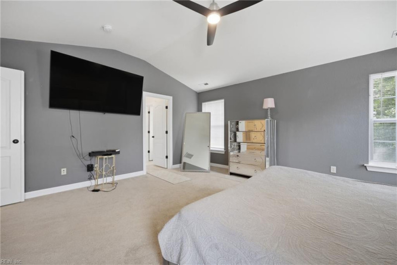 Photo 35 of 50 residential for sale in Chesapeake virginia
