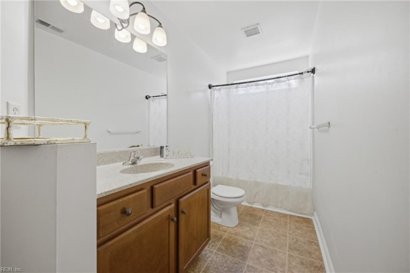 Photo 40 of 50 residential for sale in Chesapeake virginia