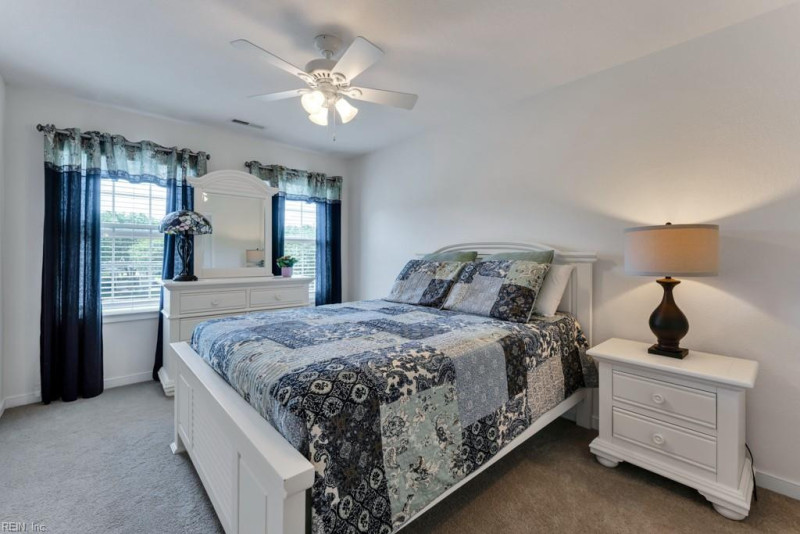 Photo 16 of 25 residential for sale in Chesapeake virginia