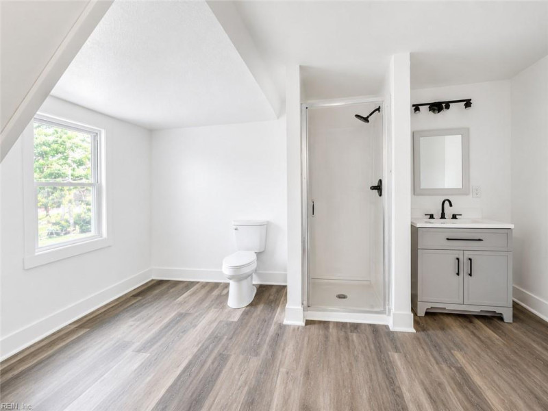 Photo 20 of 24 residential for sale in Norfolk virginia
