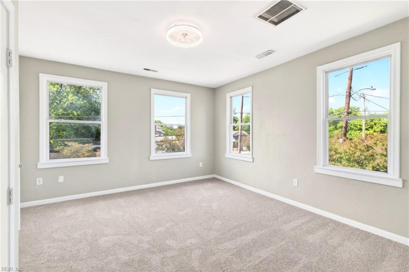 Photo 24 of 40 residential for sale in Norfolk virginia