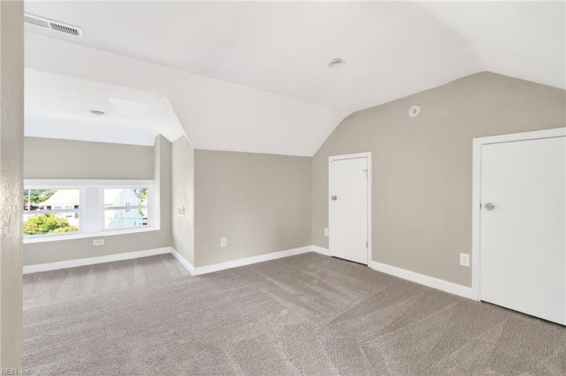 Photo 32 of 40 residential for sale in Norfolk virginia
