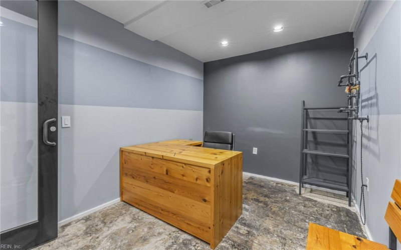 Photo 12 of 46 residential for sale in Norfolk virginia