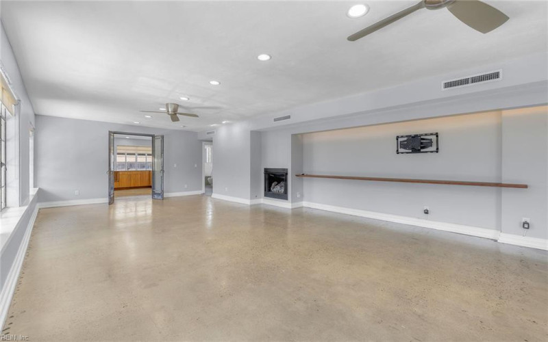Photo 22 of 46 residential for sale in Norfolk virginia Photo 22 of 46 residential for sale in Norfolk virginia