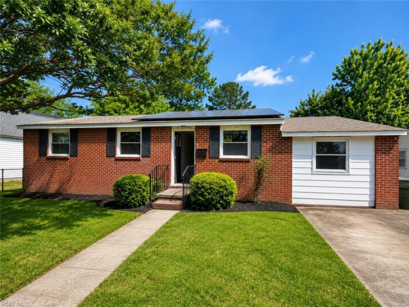 Photo 16 of 17 residential for sale in Hampton virginia