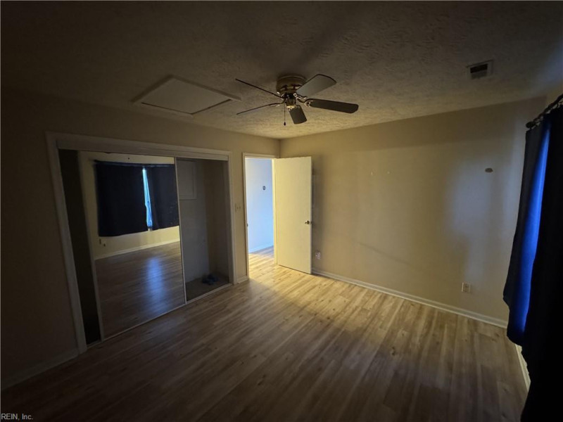 Photo 7 of 12 residential for sale in Hampton virginia