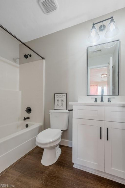 Photo 41 of 50 residential for sale in Chesapeake virginia