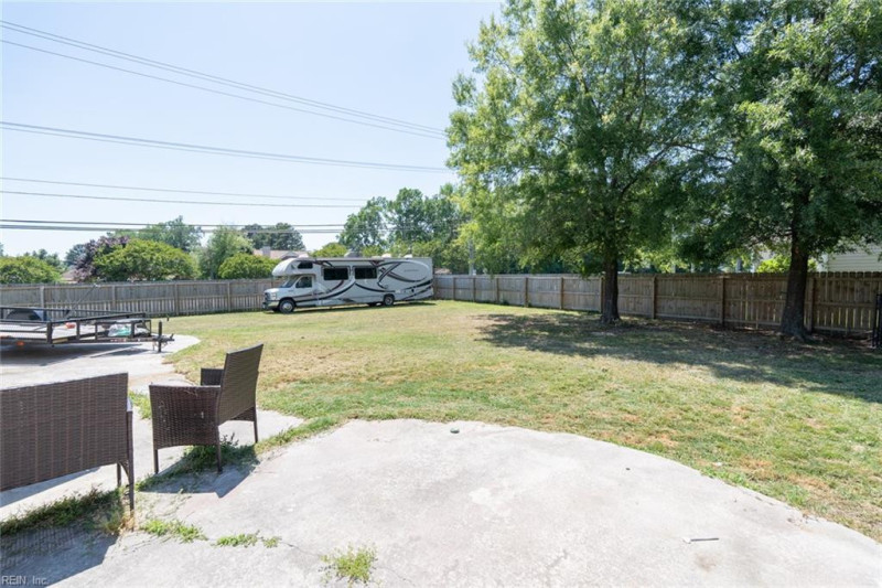 Photo 47 of 50 residential for sale in Chesapeake virginia Photo 47 of 50 residential for sale in Chesapeake virginia