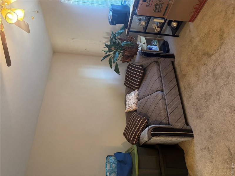 Photo 12 of 26 residential for sale in Portsmouth virginia