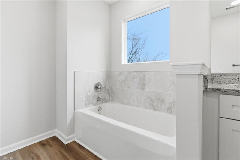 Photo 18 of 31 residential for sale in Hampton virginia
