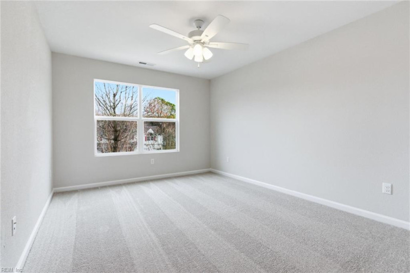 Photo 19 of 31 residential for sale in Hampton virginia