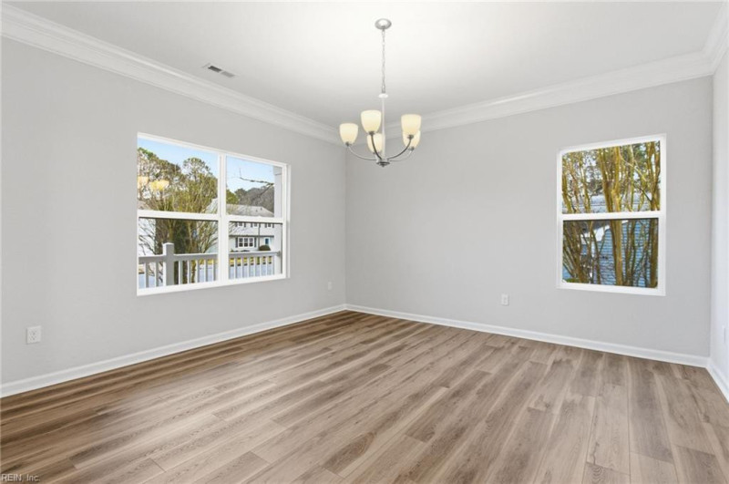 Photo 9 of 31 residential for sale in Hampton virginia