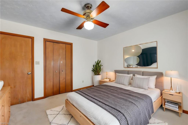 Photo 18 of 19 residential for sale in Hampton virginia