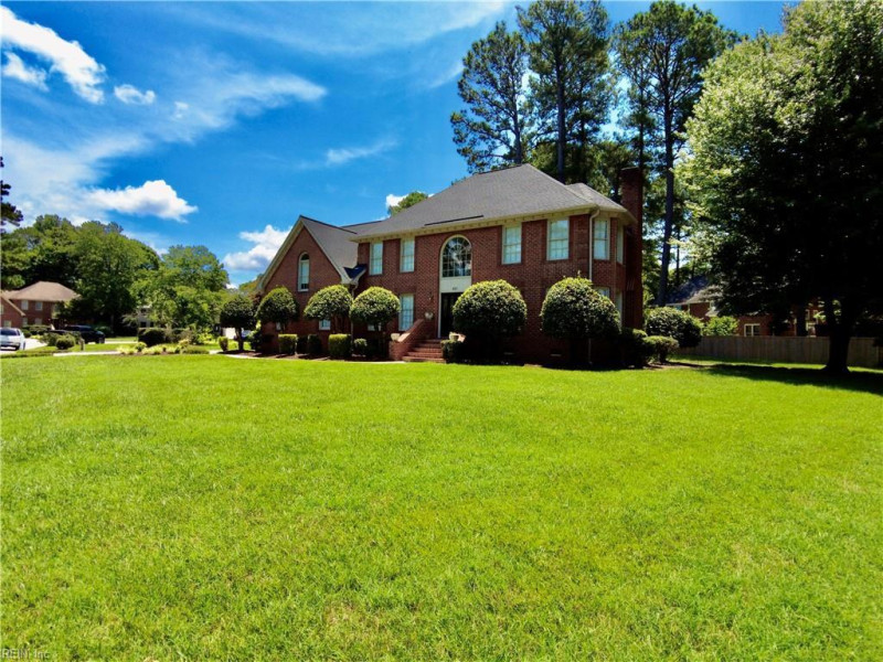 Photo 2 of 50 residential for sale in Chesapeake virginia