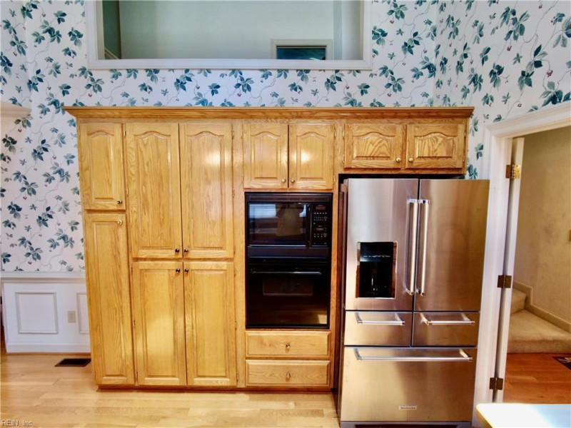 Photo 7 of 50 residential for sale in Chesapeake virginia