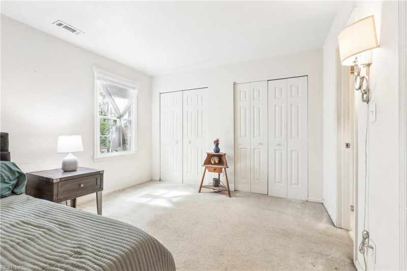 Photo 11 of 30 residential for sale in Norfolk virginia