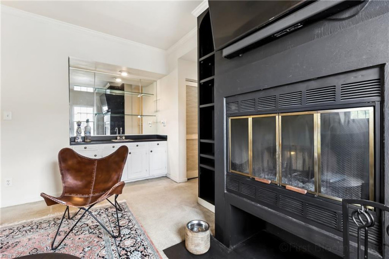 Photo 18 of 30 residential for sale in Norfolk virginia