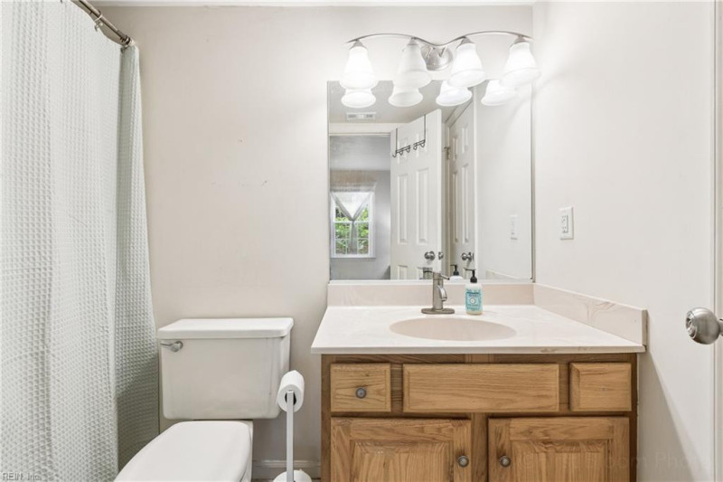 Photo 9 of 30 residential for sale in Norfolk virginia