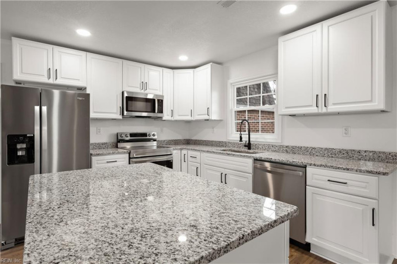 Photo 3 of 43 residential for sale in Suffolk virginia Photo 3 of 43 residential for sale in Suffolk virginia