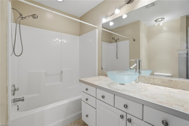 Photo 27 of 49 residential for sale in Norfolk virginia