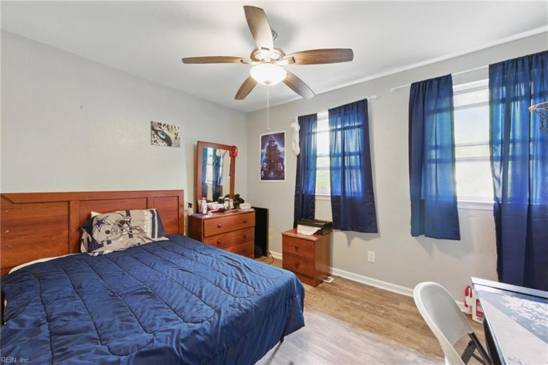 Photo 19 of 30 residential for sale in Virginia Beach virginia