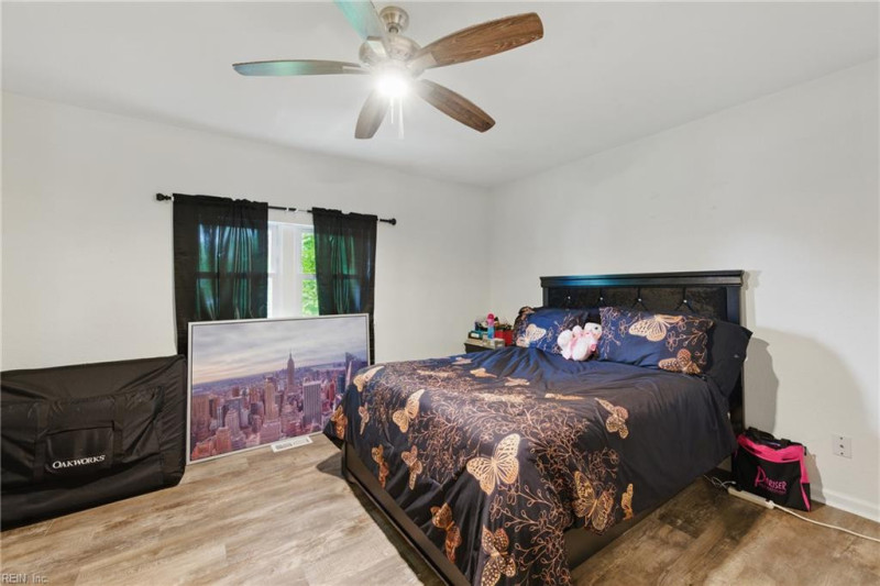 Photo 21 of 30 residential for sale in Virginia Beach virginia