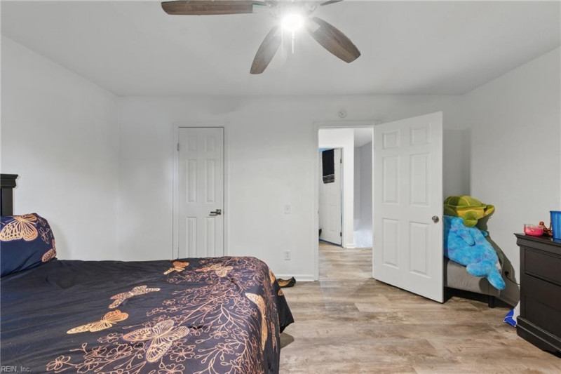 Photo 22 of 30 residential for sale in Virginia Beach virginia