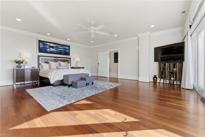 Photo 19 of 50 residential for sale in Virginia Beach virginia