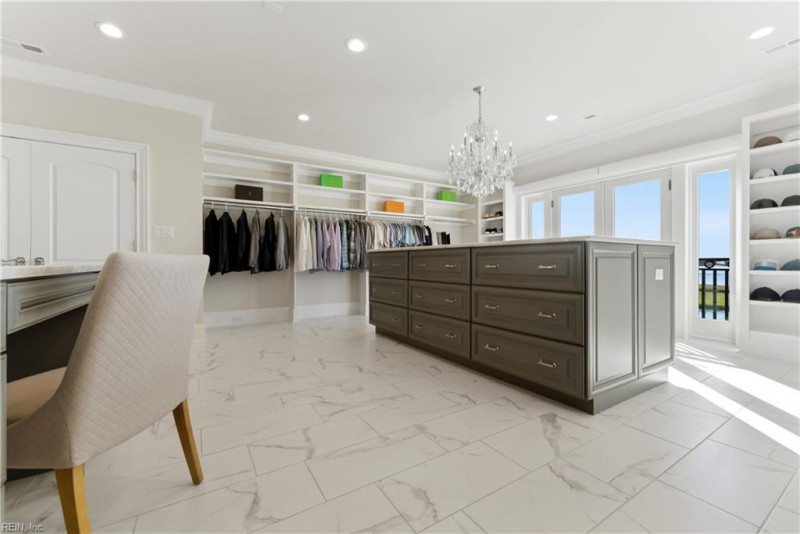 Photo 24 of 50 residential for sale in Virginia Beach virginia