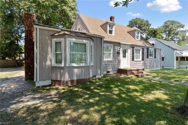 Photo 2 of 23 residential for sale in Portsmouth virginia Photo 2 of 23 residential for sale in Portsmouth virginia