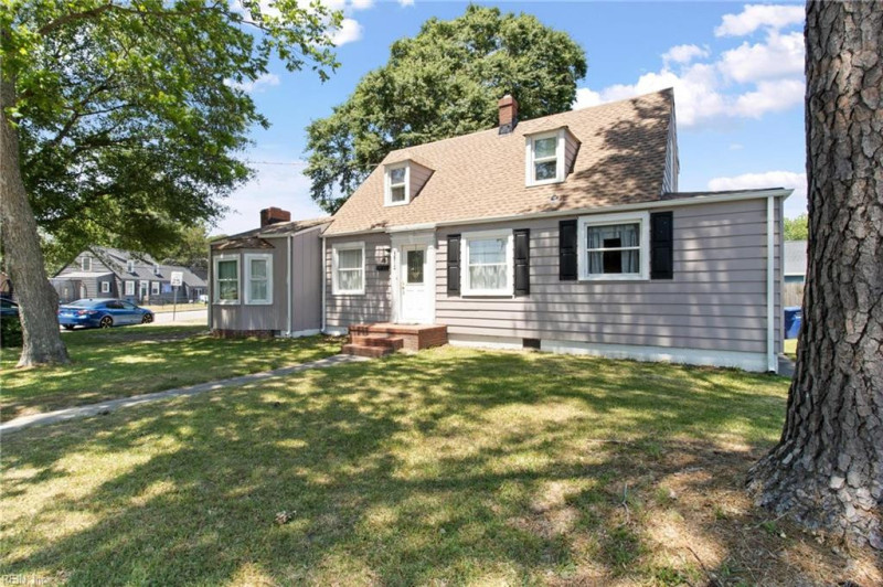 Photo 4 of 23 residential for sale in Portsmouth virginia Photo 4 of 23 residential for sale in Portsmouth virginia