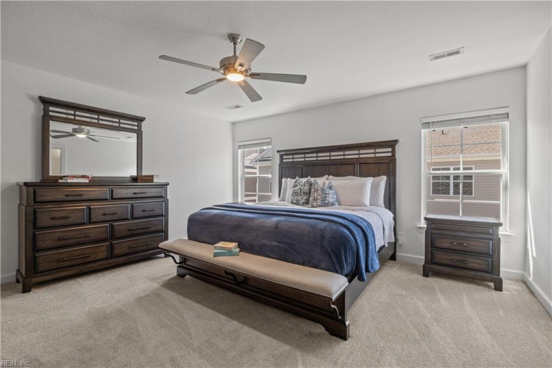 Photo 16 of 39 residential for sale in Chesapeake virginia