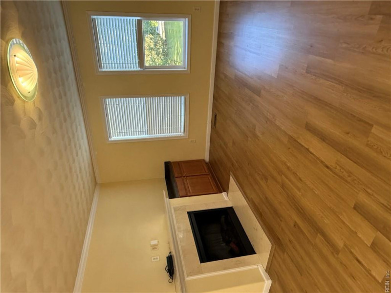 Photo 10 of 19 residential for sale in Virginia Beach virginia