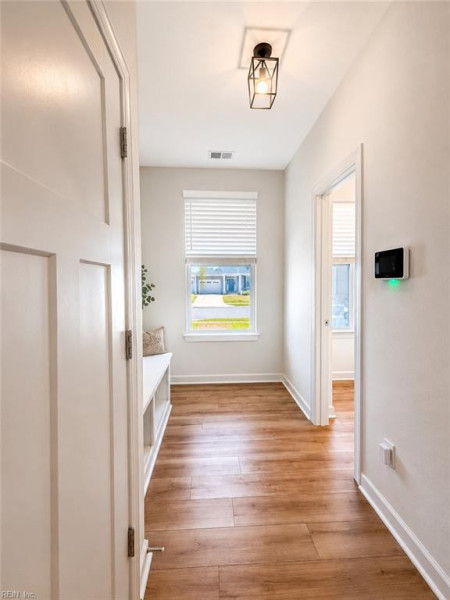 Photo 15 of 47 residential for sale in Chesapeake virginia