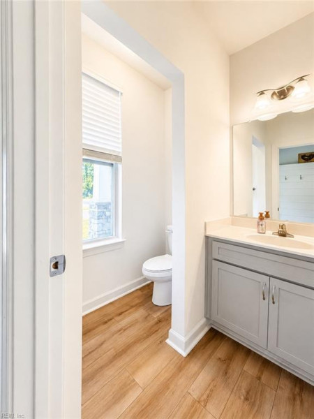 Photo 17 of 47 residential for sale in Chesapeake virginia