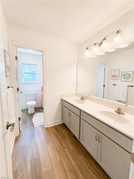 Photo 23 of 47 residential for sale in Chesapeake virginia