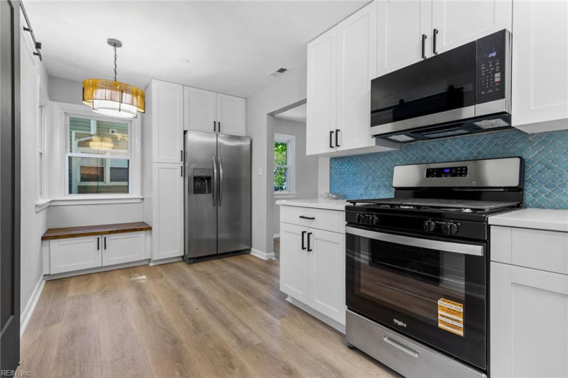 Photo 13 of 37 residential for sale in Norfolk virginia