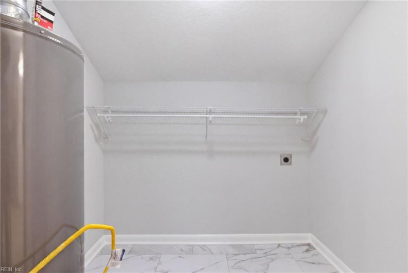 Photo 15 of 37 residential for sale in Norfolk virginia