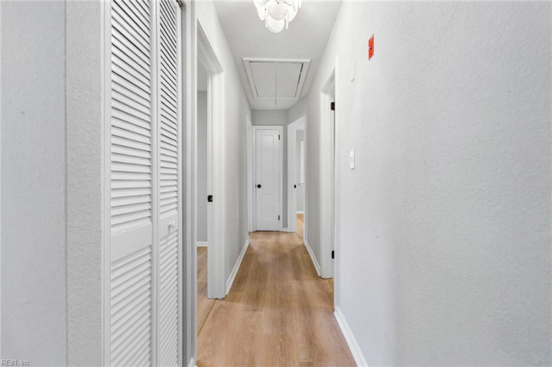 Photo 16 of 37 residential for sale in Norfolk virginia