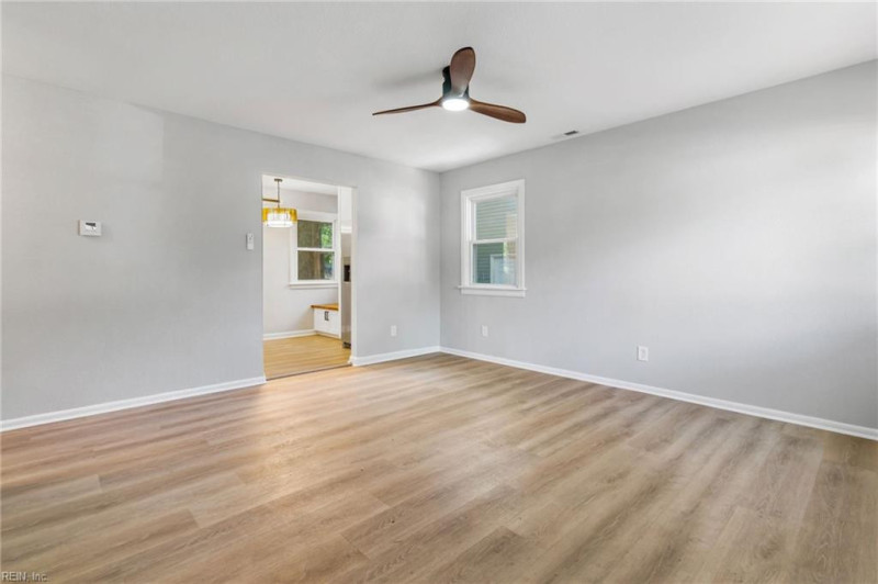 Photo 9 of 37 residential for sale in Norfolk virginia