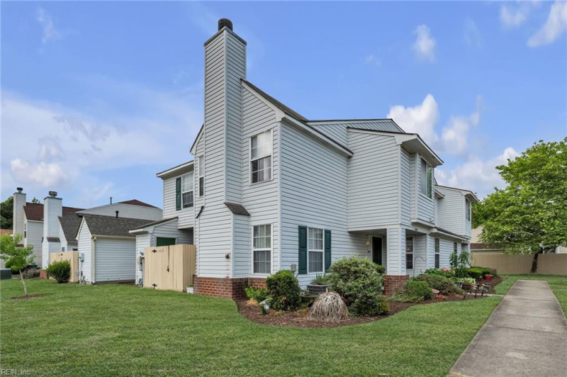 Photo 1 of 27 residential for sale in Chesapeake virginia Photo 1 of 27 residential for sale in Chesapeake virginia