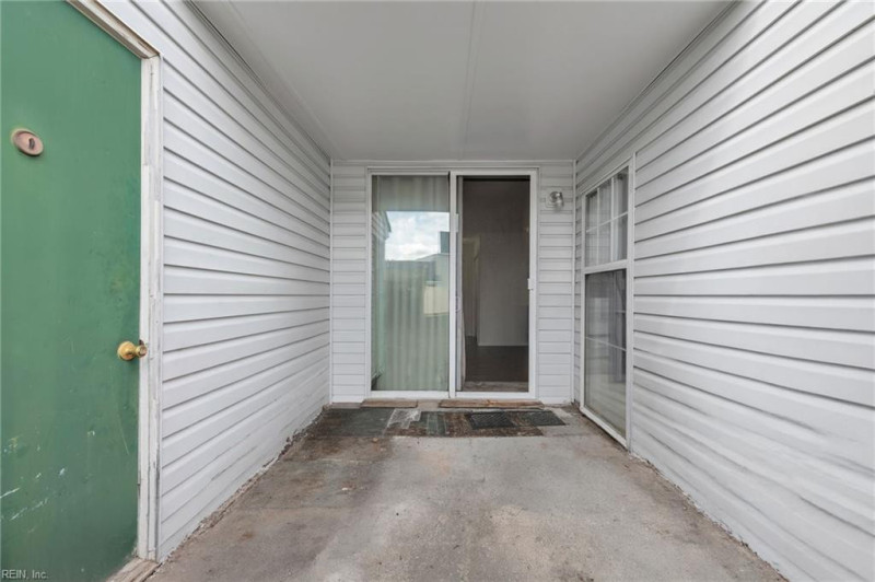 Photo 23 of 27 residential for sale in Chesapeake virginia Photo 23 of 27 residential for sale in Chesapeake virginia