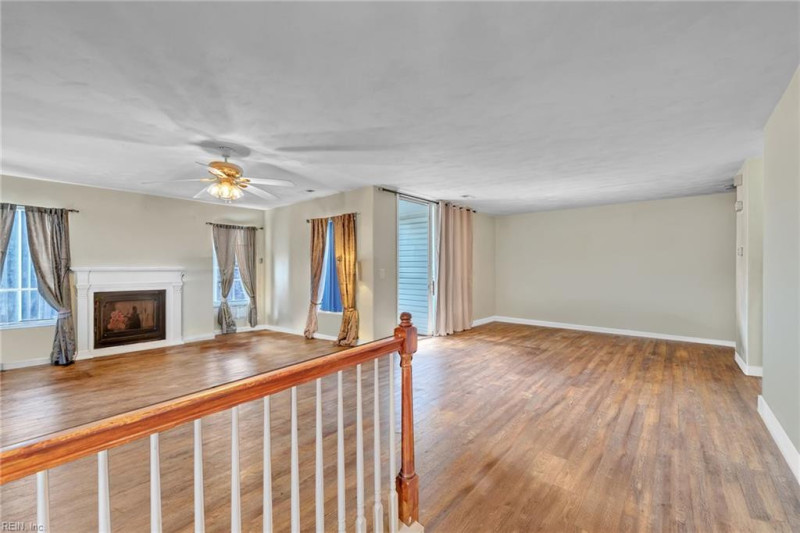 Photo 4 of 27 residential for sale in Chesapeake virginia Photo 4 of 27 residential for sale in Chesapeake virginia