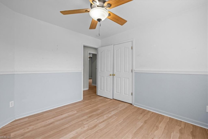 Photo 34 of 48 residential for sale in Hampton virginia