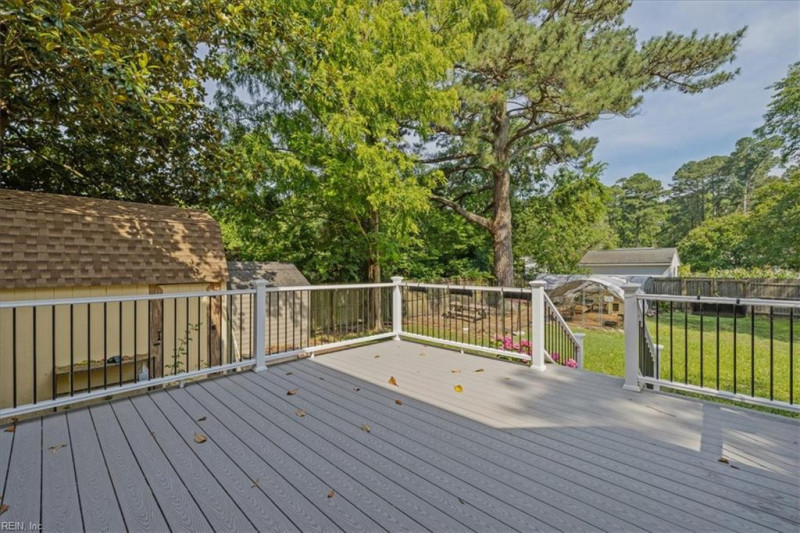 Photo 38 of 48 residential for sale in Hampton virginia