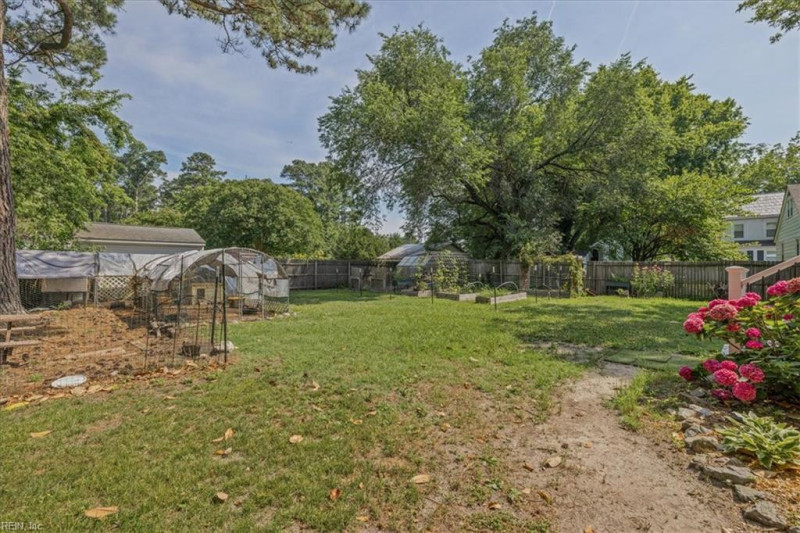 Photo 42 of 48 residential for sale in Hampton virginia