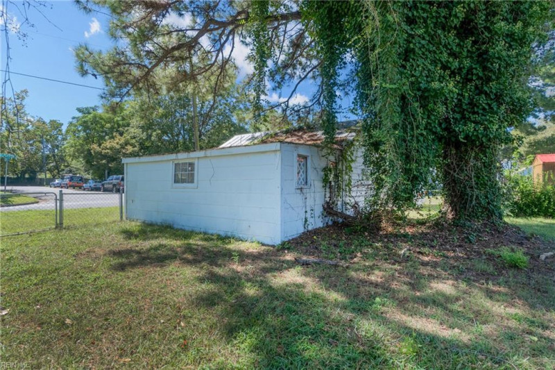 Photo 39 of 40 residential for sale in Portsmouth virginia Photo 39 of 40 residential for sale in Portsmouth virginia