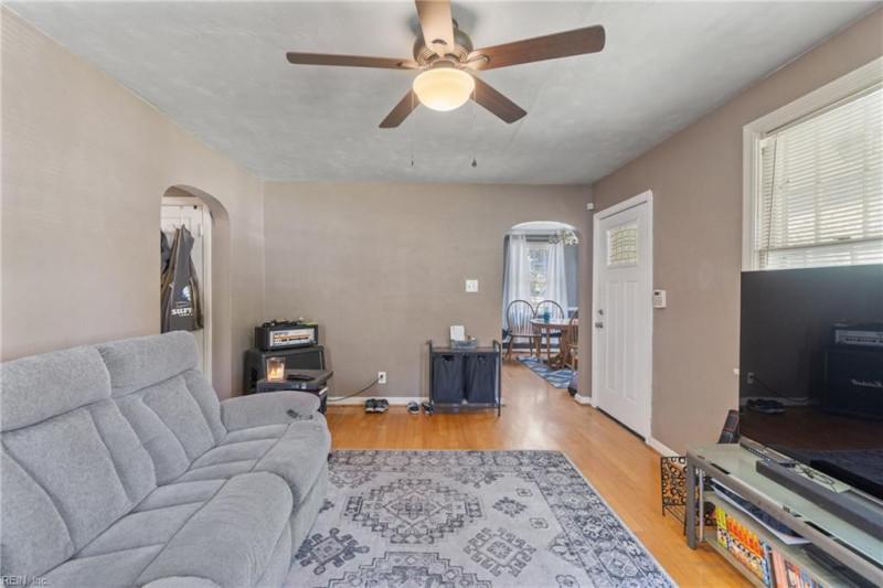 Photo 8 of 40 residential for sale in Portsmouth virginia Photo 8 of 40 residential for sale in Portsmouth virginia