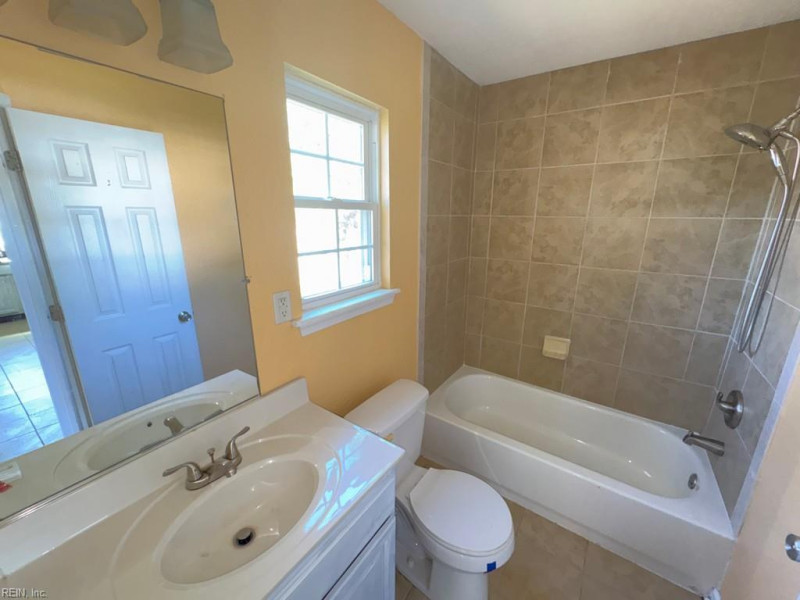 Photo 13 of 14 residential for sale in Chesapeake virginia Photo 13 of 14 residential for sale in Chesapeake virginia