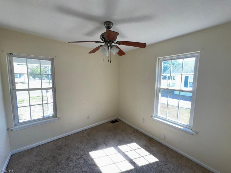 Photo 5 of 14 residential for sale in Chesapeake virginia Photo 5 of 14 residential for sale in Chesapeake virginia